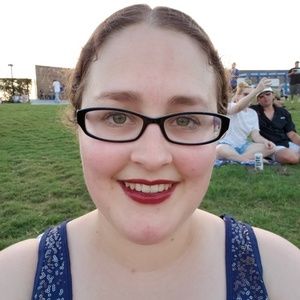 Meet your Posher, Angelina